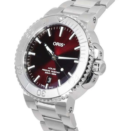 Oris Aquis Date Relief Red Dial automaattinen sukeltaja 01-733-7766-4158-07-8-22-05PEB 300M miesten kello