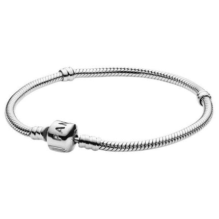 Pandora Moment Iconic Sterling hopea Charm Rannekoru 590702HV-16 Naisille