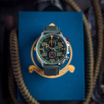 AVI-8 Hawker Typhoon Rb396 Sheila Chronograph Limited Edition Goch Green Dial Quartz AV-4093-08 miesten kello