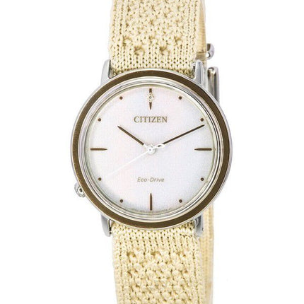 Citizen L Ambiluna Diamond Accent Beige Kellotaulu Eco-Drive EM1006-40A Naisten kello Extra Mesh Rannekorulla