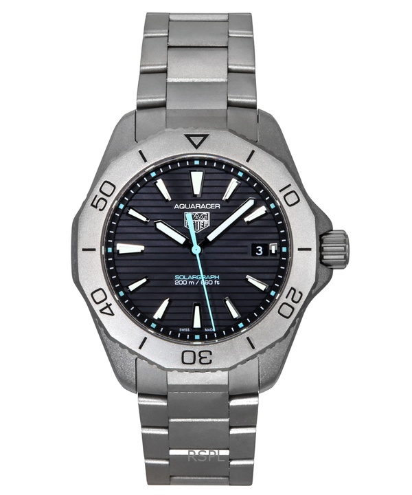 Tag Heuer Aquaracer Professional 200 Solargraph Titanium Sunray Black Dial Quartz Diver WBP1180.BF0000 200M Miesten kello